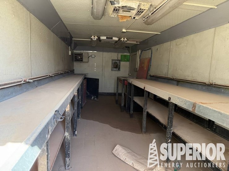 (x)-(3-4)-2015-w-w-trailer-mfg-28'l-3-axle-enclos...-image-5