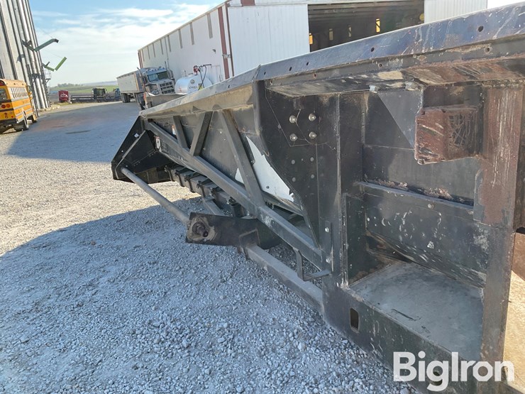 gleaner-1230-image-11