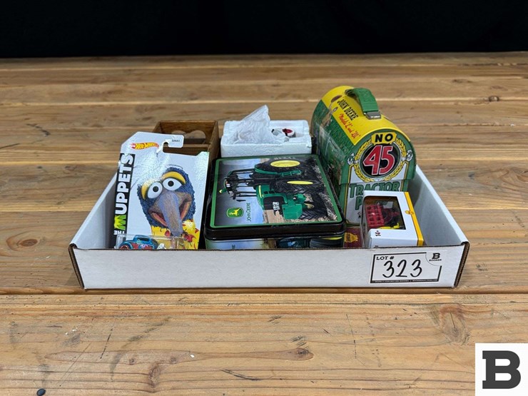 john-deere-metal-lunch-boxes,-toy-farm-equipment,-misc.-toys-image-1