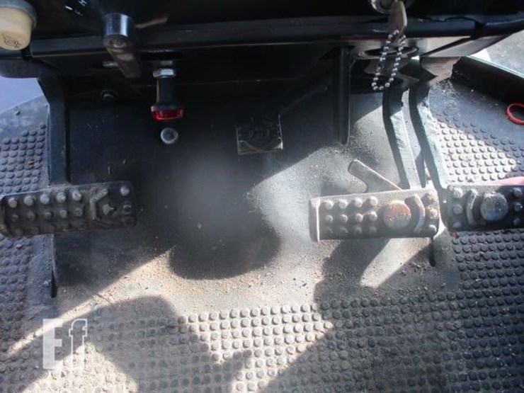 john-deere-4040-image-19