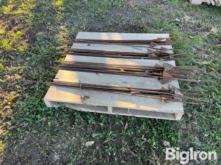 4'-electric-fence-posts-image-4