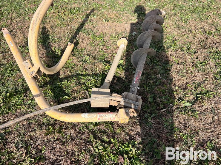 farm-star-9"-post-hole-digger-image-9