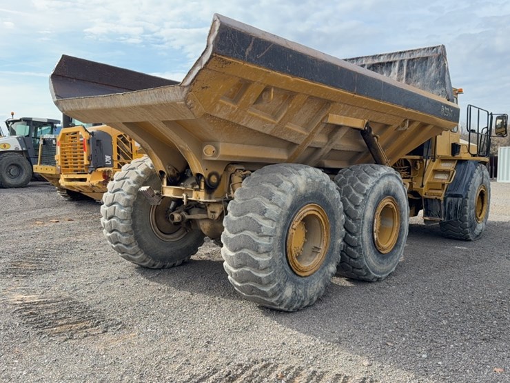 1995-caterpillar-d300d-image-9