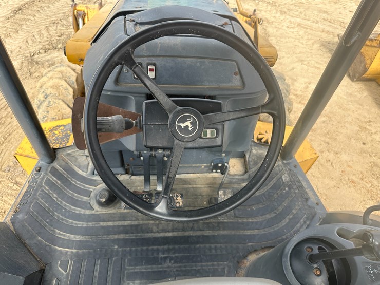 deere-310sg-image-77