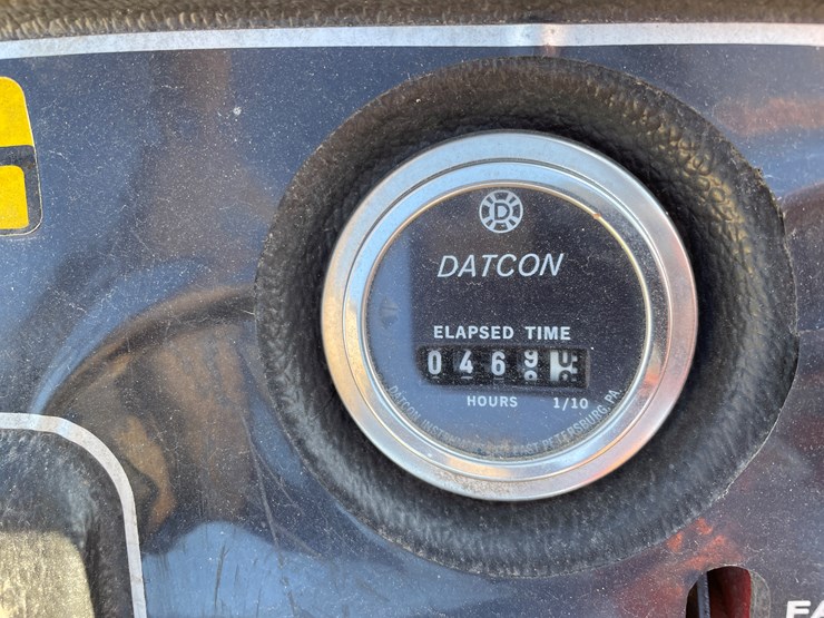 massey-ferguson-1200-image-28