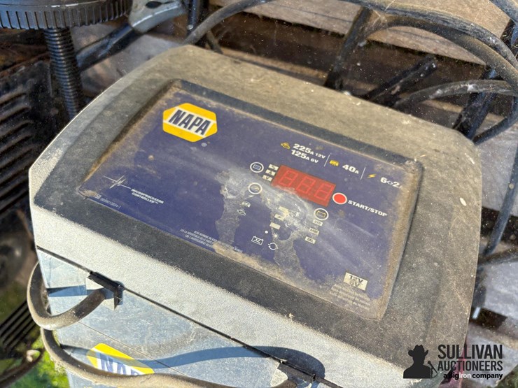 misc-pallet-of-battery-chargers-image-13