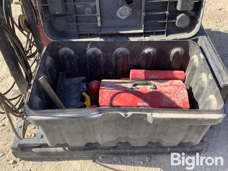 welding/fence-building-skid-image-15