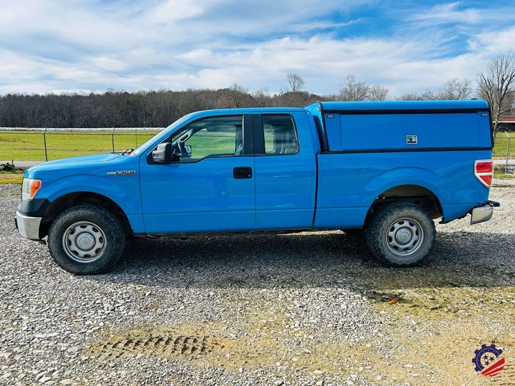 2013-ford-f150-xl-image-2