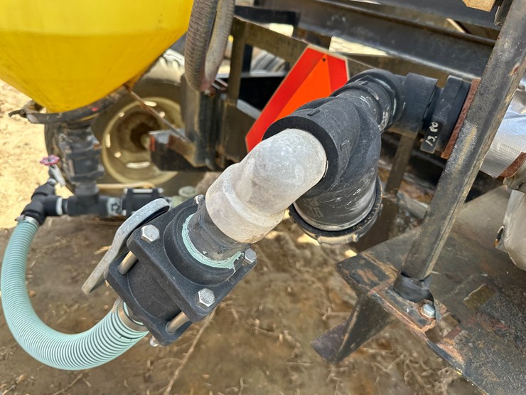 #33804-•-1150gal-nurse-wagon-image-46