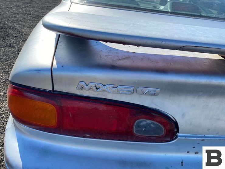 1993-mazda-mx-6-coupe-image-15