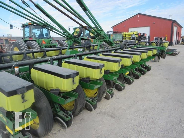 john-deere-1770-image-9
