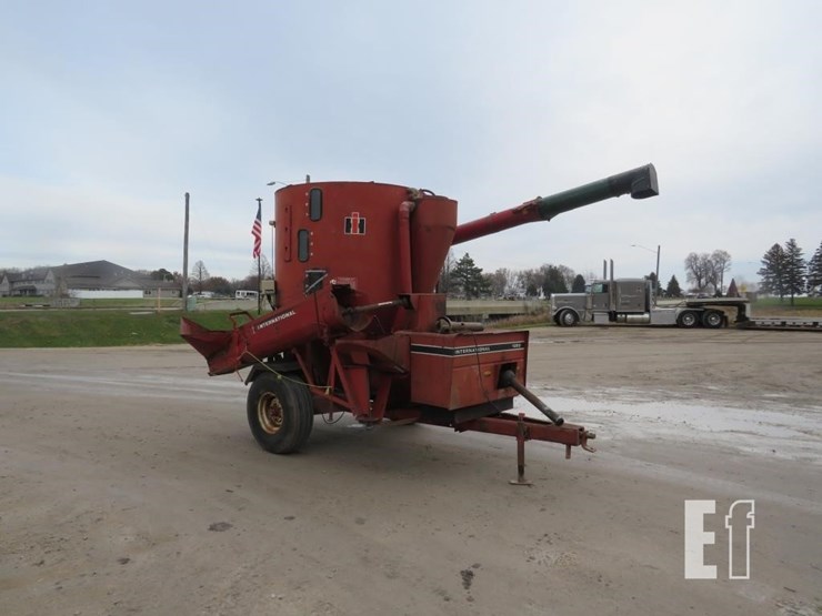 international-1250-image-1