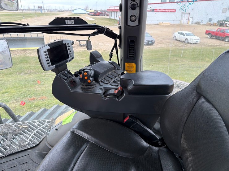 2016-challenger-mt875e-image-22