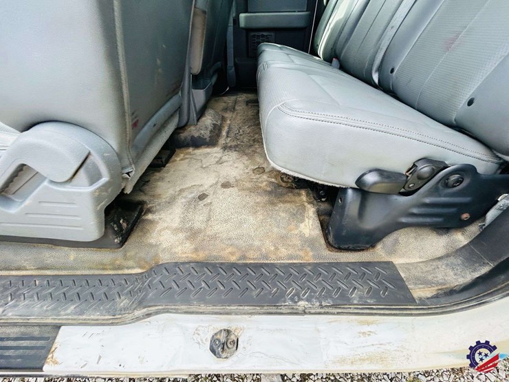 2013-ford-f150-xl-image-76