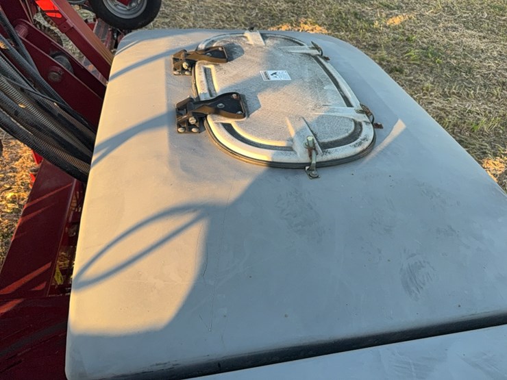 case-ih-1240-image-121