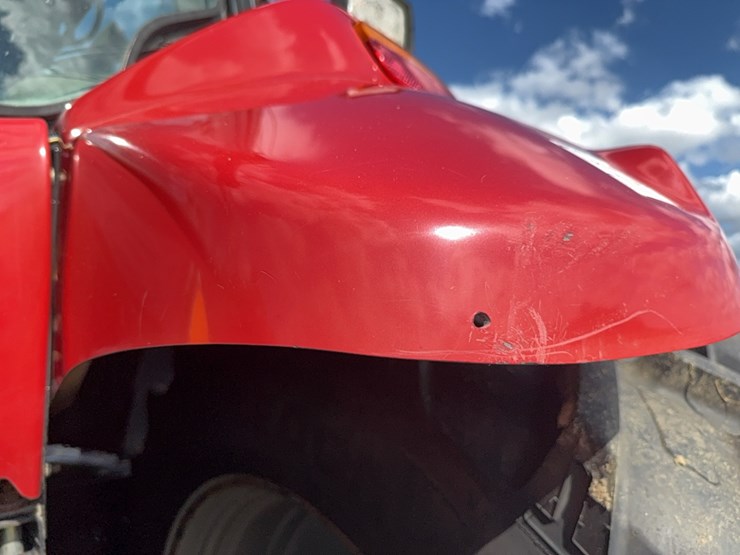 case-ih-magnum-335-image-36