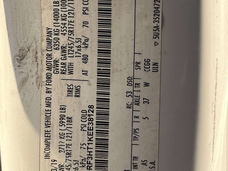 2019-ford-f350-xl-image-61