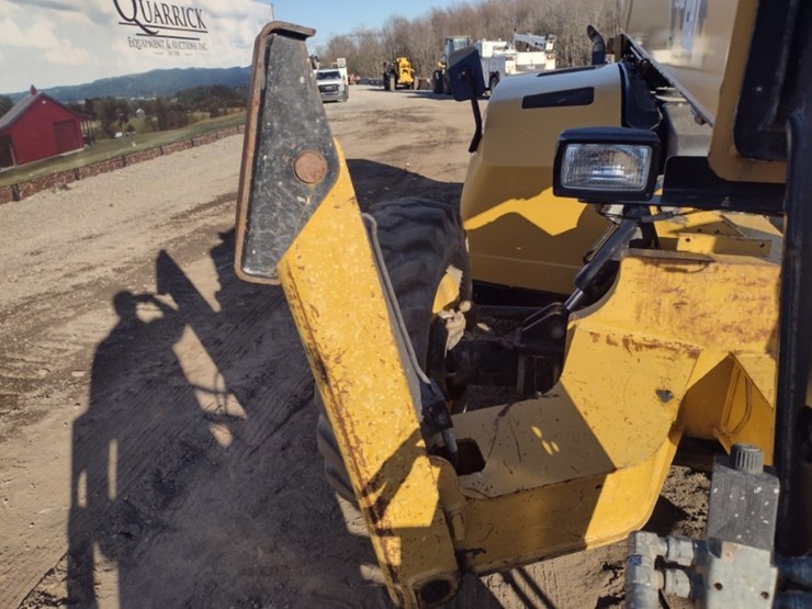 caterpillar-tl943c-image-17