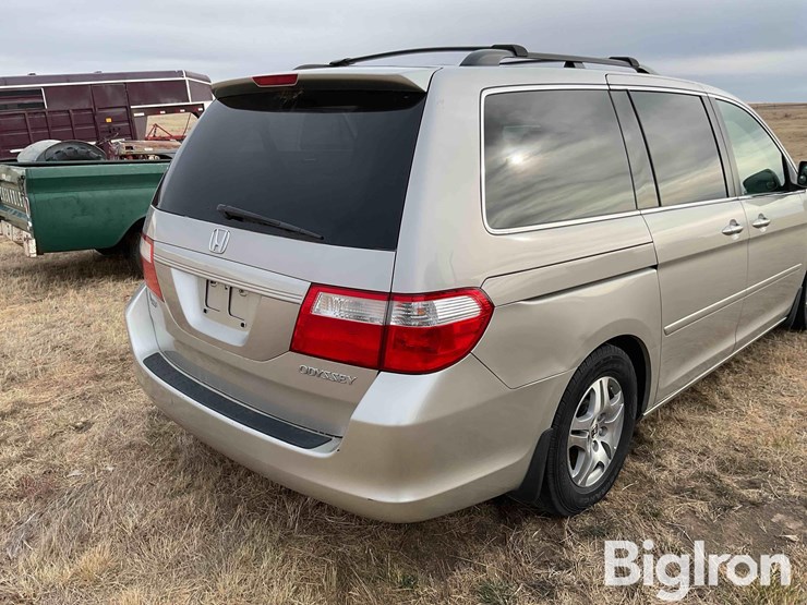 2005-honda-odyssey-image-20