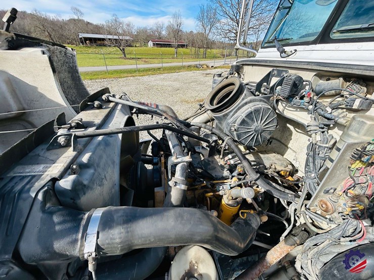 2007-peterbilt-340-image-144