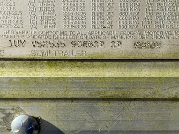 2009-utility-53'-image-4