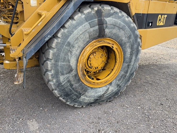 1995-caterpillar-d300d-image-4