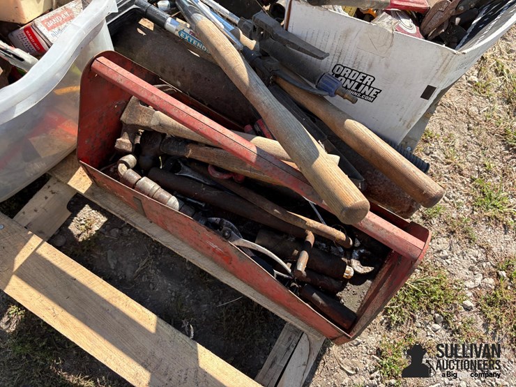 misc-pallet-of-hand-tools-image-9