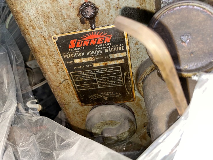 #1421-•-sunnen-horizontal-hone-(independence,-wi)-image-10