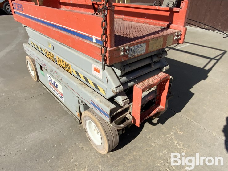 1998-skyjack-sjiii3220-image-9