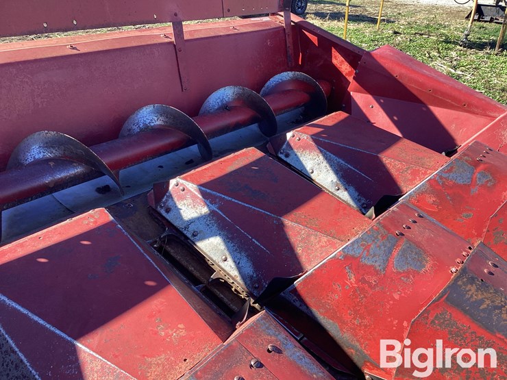 1990-case-ih-1083-image-12