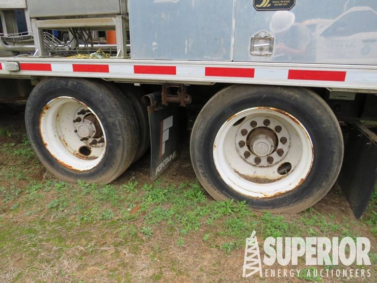 2019-fontaine-step-deck-image-22