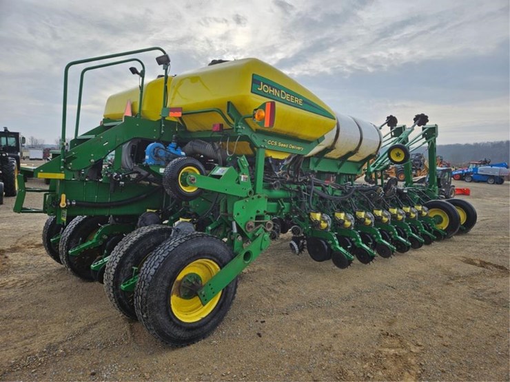 john-deere-1770nt-image-5