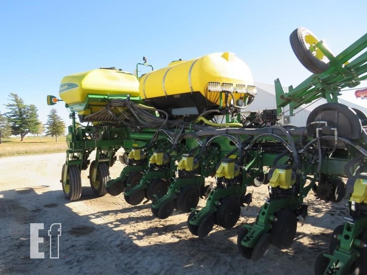 2012-john-deere-1770nt-image-10