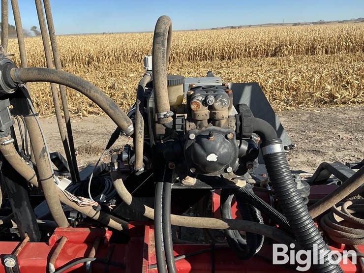 case-ih-5300-image-19