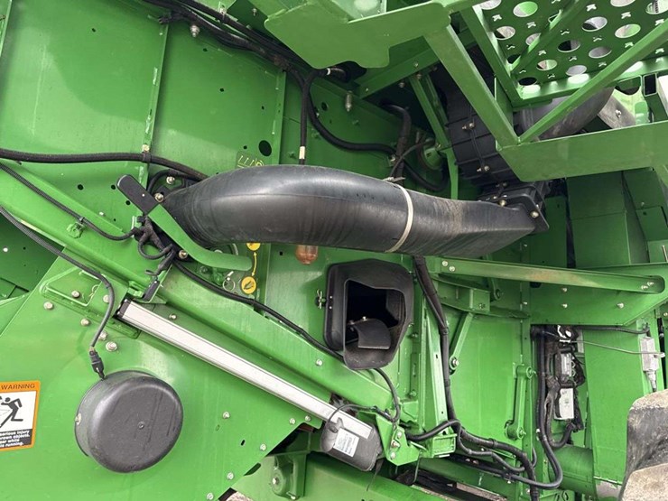 john-deere-s680-image-28