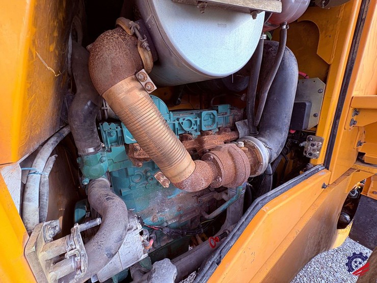 2004-volvo-l60e-image-59