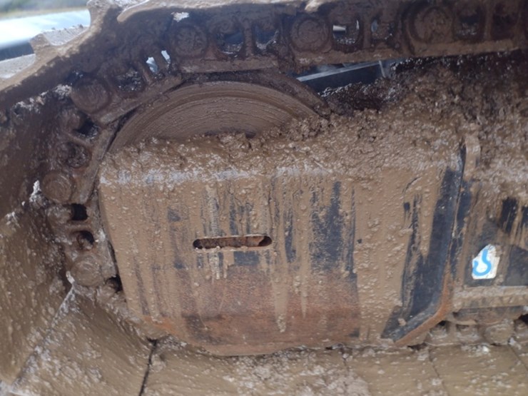 hitachi-zx135us-6-image-29