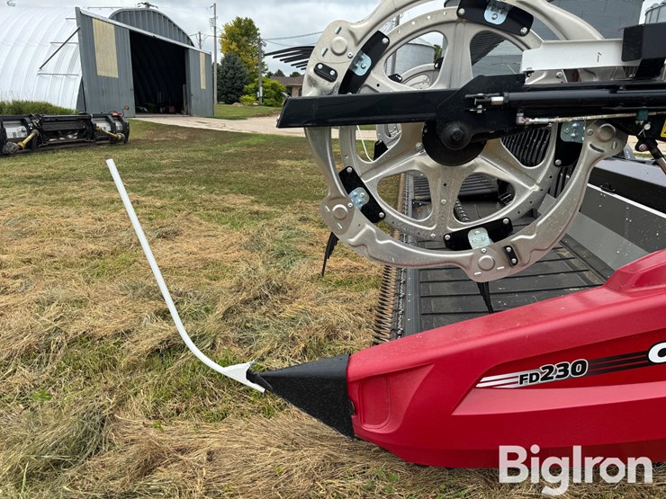 2024-case-ih-30-image-9