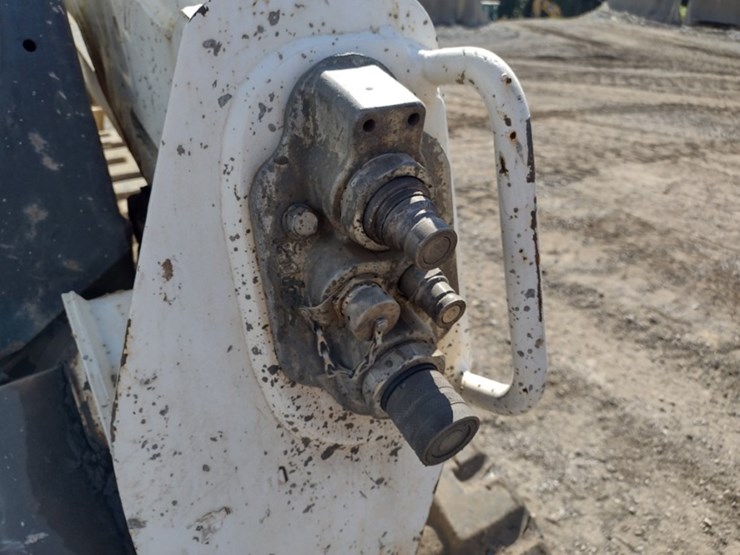 bobcat-t590-image-15