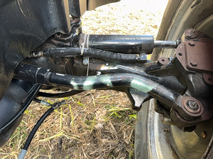 case-ih-magnum-335-image-19