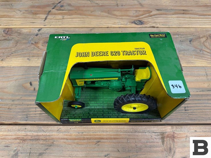 ertl-die-cast-replica-john-deere-620-tractor-1:16-scale-image-3