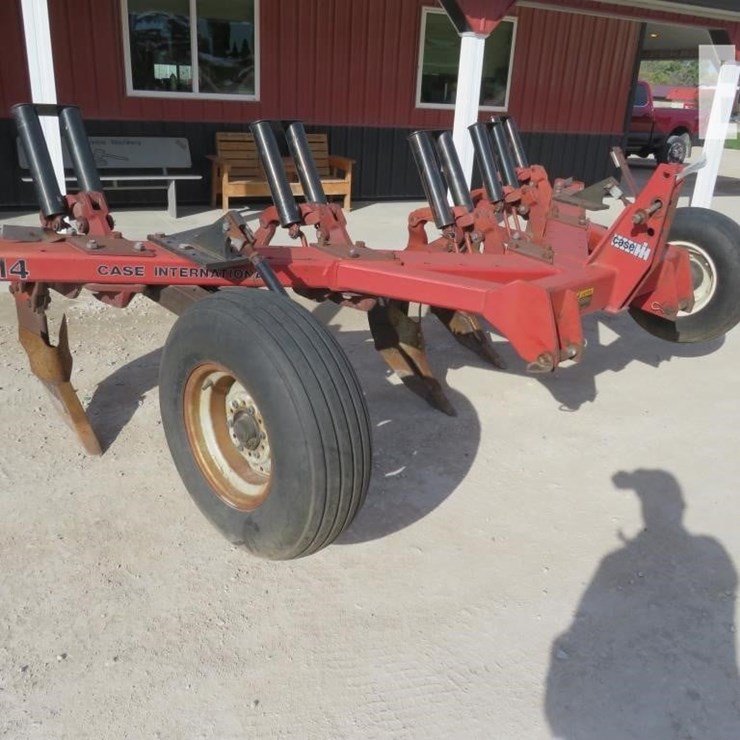 CASE IH 14