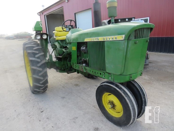 john-deere-3010-image-3