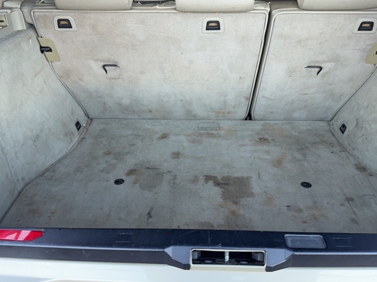 2001-bmw-x5-image-10