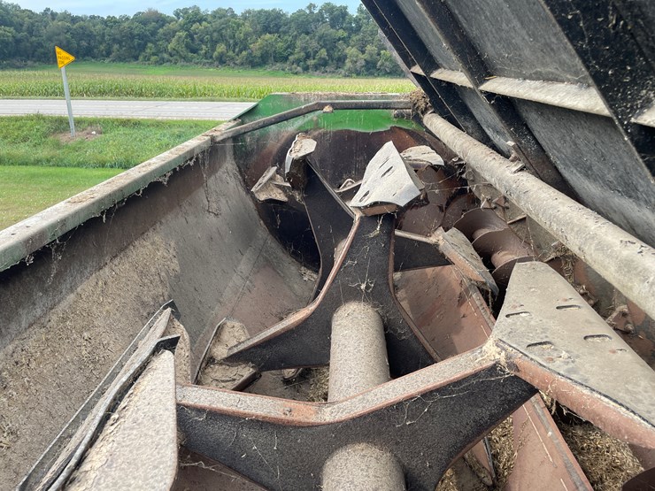 #1465-•-roto-mix-forage-express-image-25