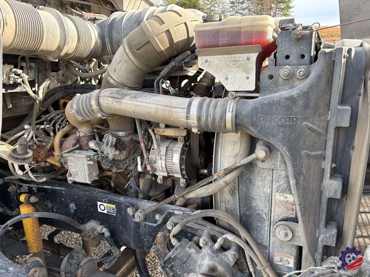 2009-kenworth-t800-image-38