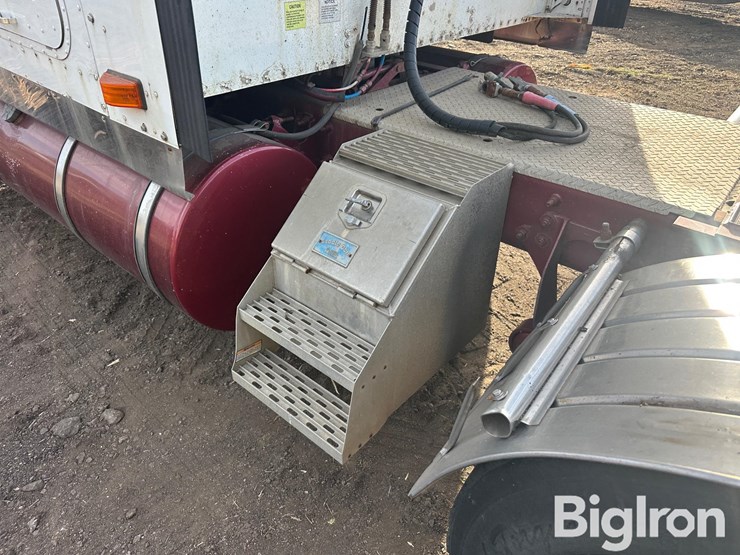 2005-international-9900i-image-15