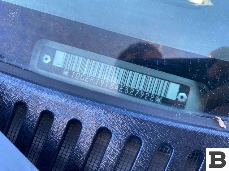 2004-chevrolet-silverado-1500-image-37