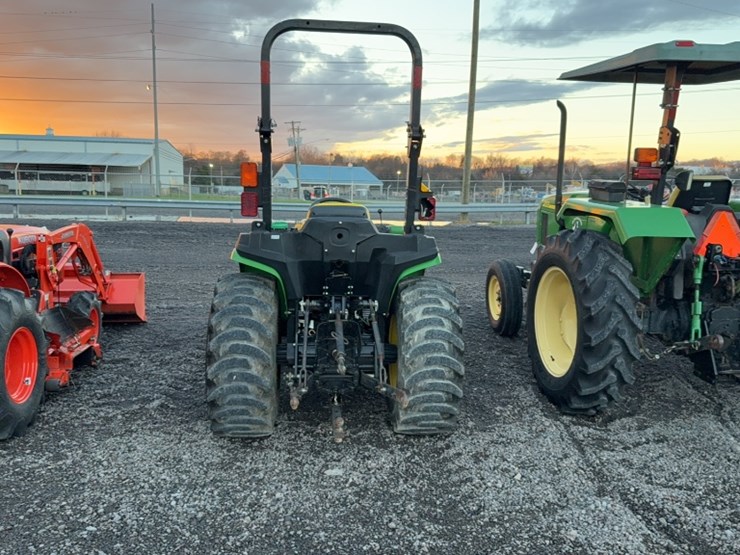 john-deere-3025e-image-9