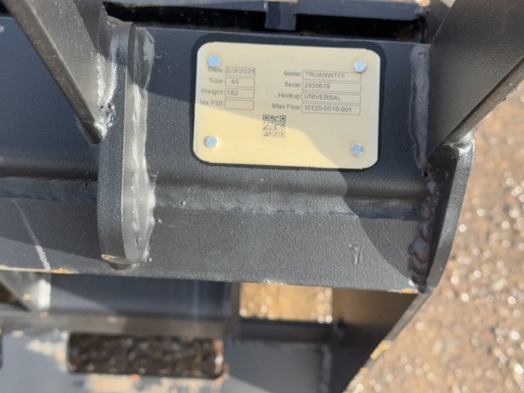 #2016-•-trubilt-48"-skid-steer-pallet-forks-image-3